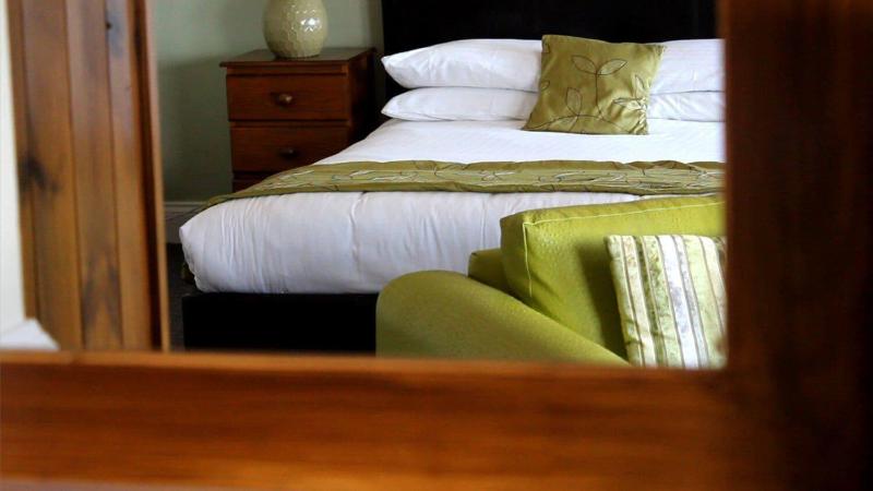 The Royal Hotel - Genel