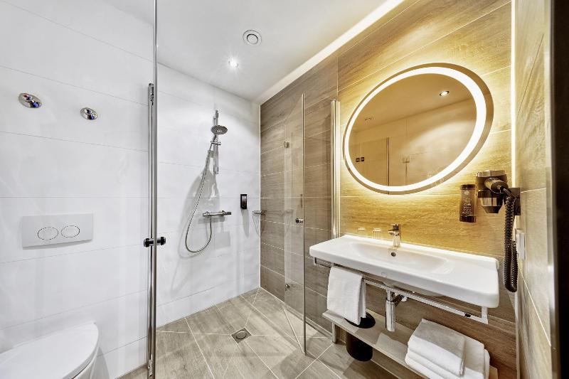 Sunday Hotel Düsseldorf Seestern - Oda