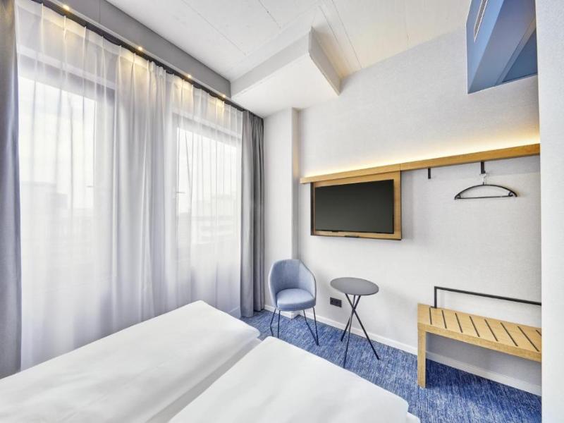 Sunday Hotel Düsseldorf Seestern - Oda