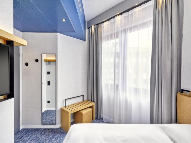 Sunday Hotel Düsseldorf Seestern - Oda