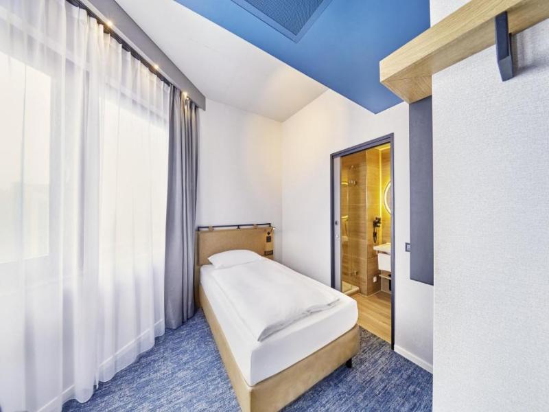 Sunday Hotel Düsseldorf Seestern - Oda