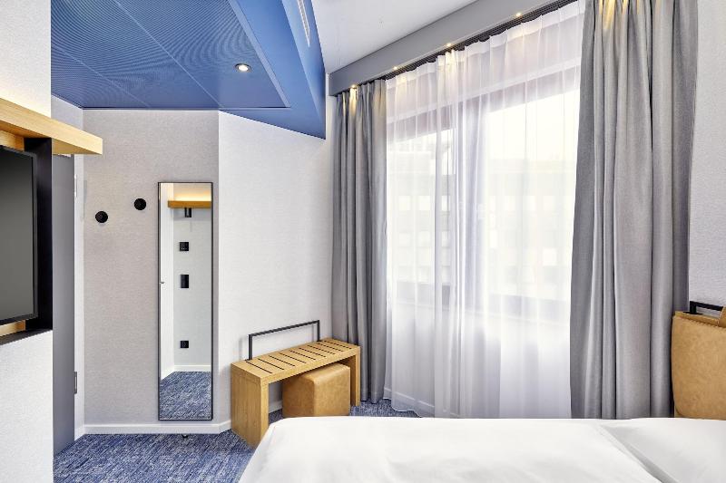 Sunday Hotel Düsseldorf Seestern - Oda