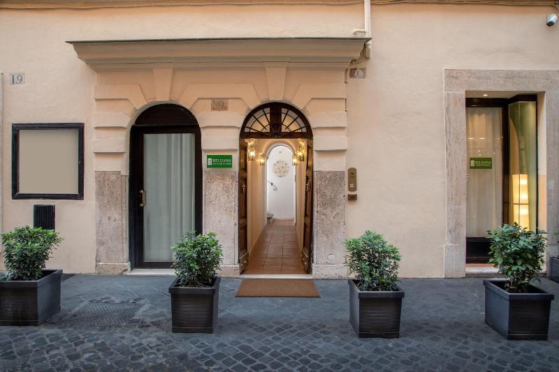 Belsiana House - Genel