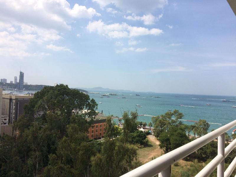 Viewtalay6 by Pat 42 - Oda