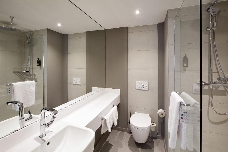 Premier Inn Hamburg City Centre - Oda
