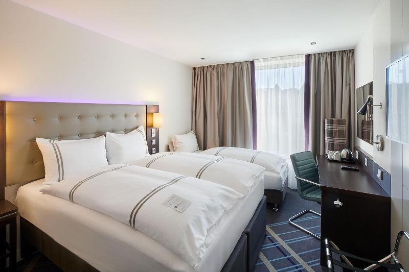 Premier Inn Hamburg City Centre - Oda