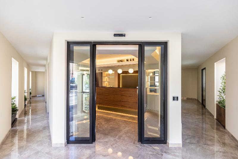 Solmaris Tropea Rooms & Suites - Lobi