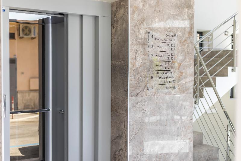 Solmaris Tropea Rooms & Suites - Lobi