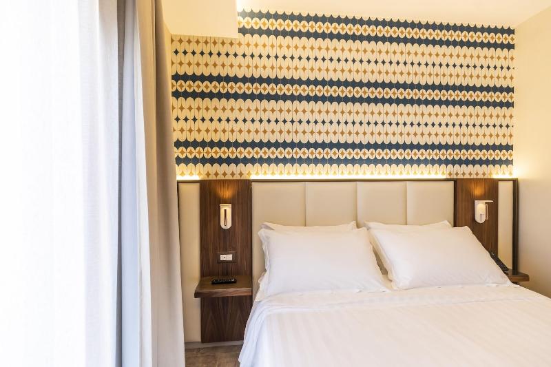 Solmaris Tropea Rooms & Suites - Oda