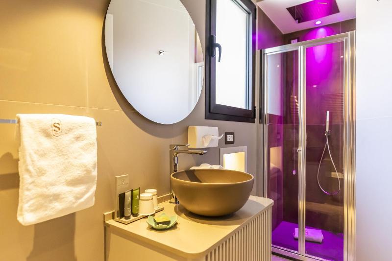 Solmaris Tropea Rooms & Suites - Oda
