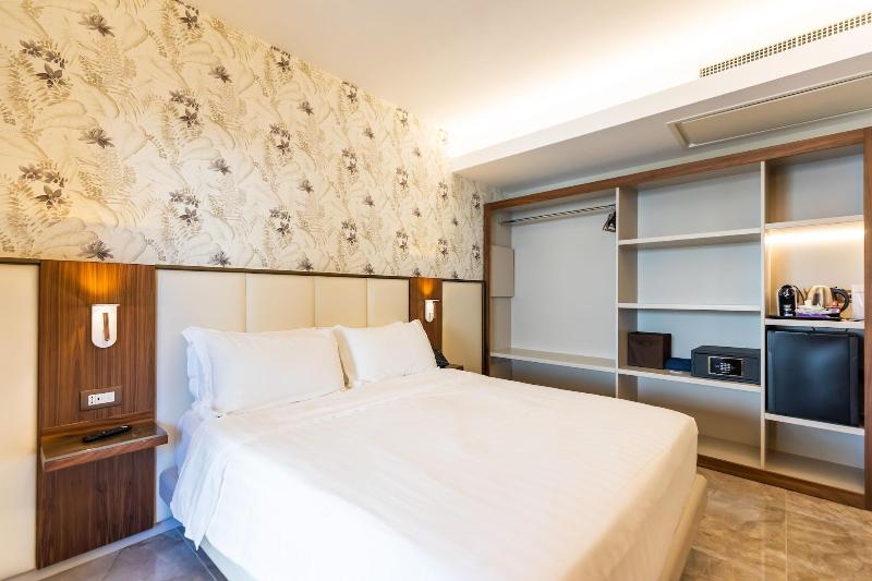 Solmaris Tropea Rooms & Suites - Oda