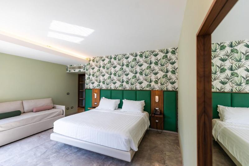 Solmaris Tropea Rooms & Suites - Oda