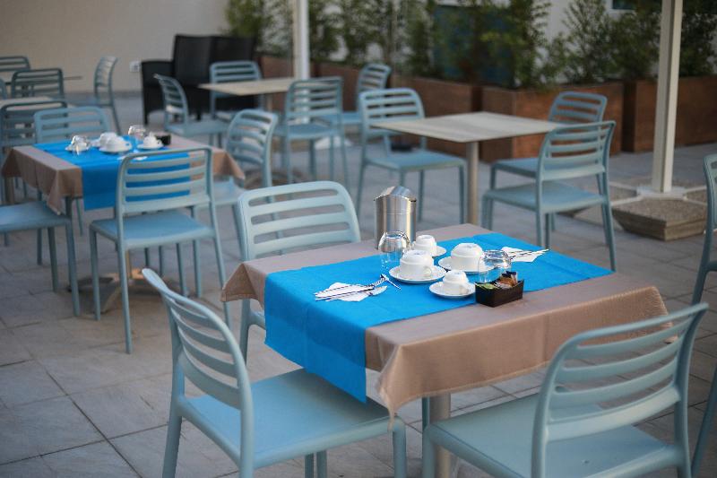 Solmaris Tropea Rooms & Suites - Restoran