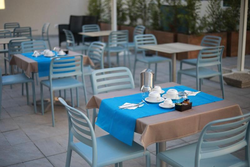 Solmaris Tropea Rooms & Suites - Restoran