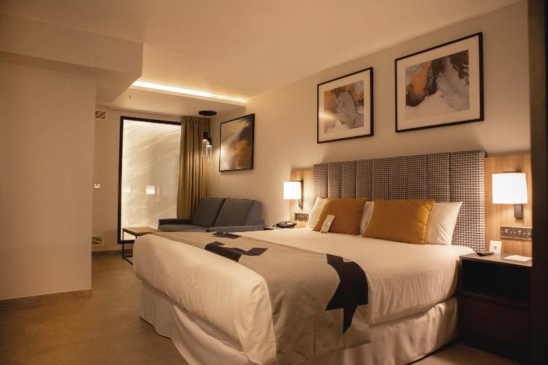 Hotel Riu Plaza London Victoria - Oda