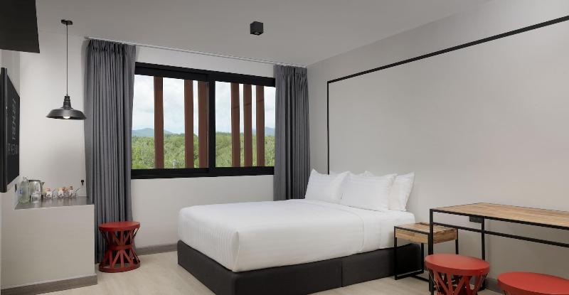 PRIME TOWN - Posh & Port Hotel PHUKET (SHA Plus+) - Oda