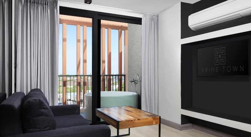 PRIME TOWN - Posh & Port Hotel PHUKET (SHA Plus+) - Oda