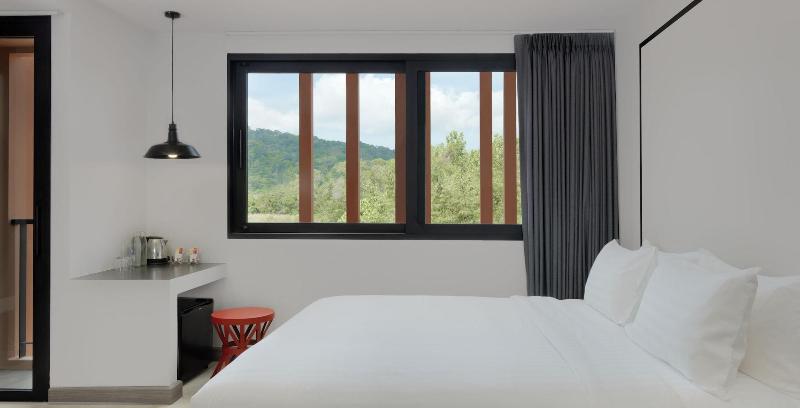 PRIME TOWN - Posh & Port Hotel PHUKET (SHA Plus+) - Oda