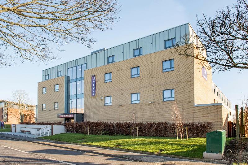 Premier Inn Winchester - Genel
