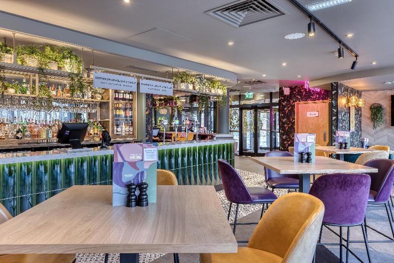 Premier Inn Durham City Centre - Walkergate - Bar