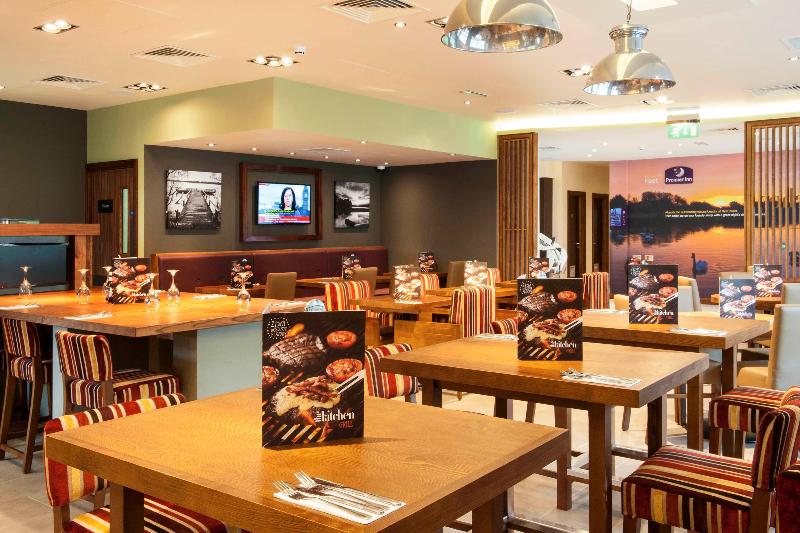 Premier Inn Fleet - Restoran