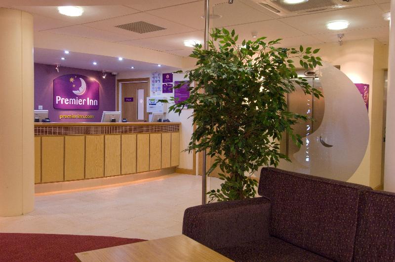 Premier Inn Hull City Centre - Lobi