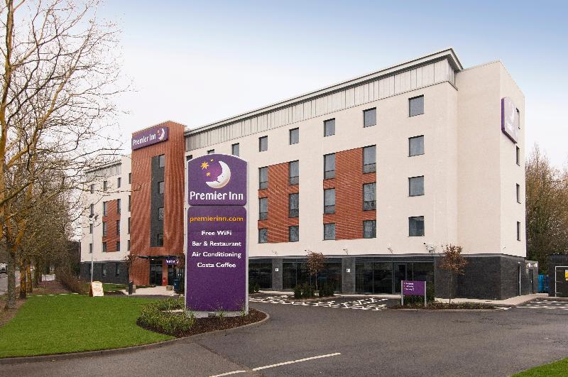Premier Inn Warwick - Genel
