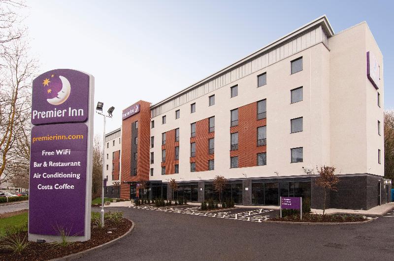 Premier Inn Warwick - Genel