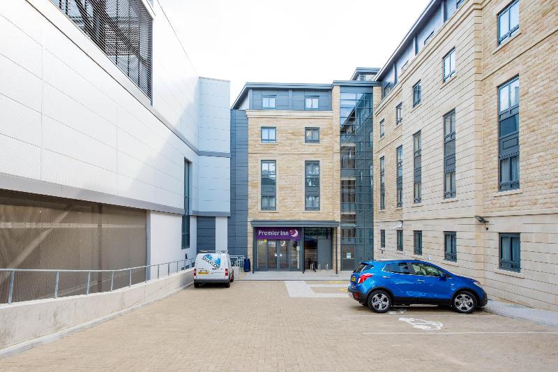 Premier Inn Harrogate Town Centre - Genel