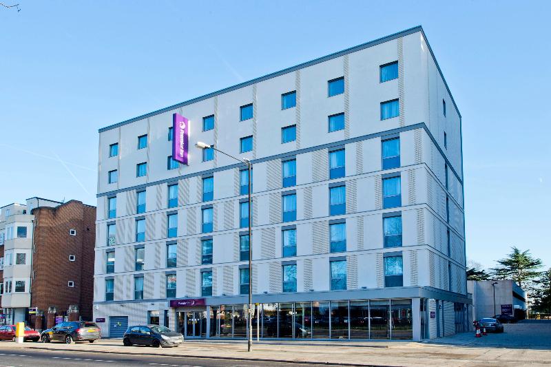 Premier Inn Slough Central South - Genel