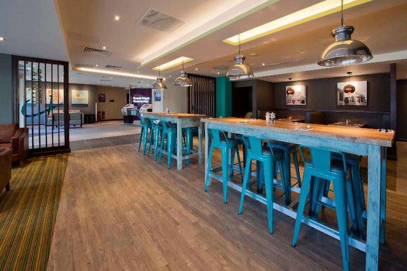 Premier Inn Slough Central South - Restoran
