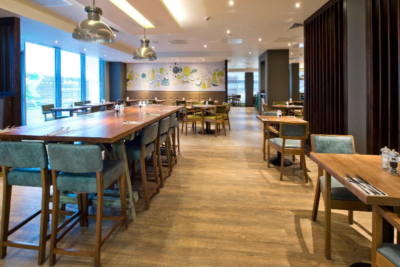 Premier Inn Slough Central South - Restoran