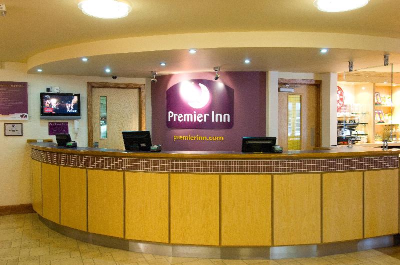 Premier Inn Slough - Lobi