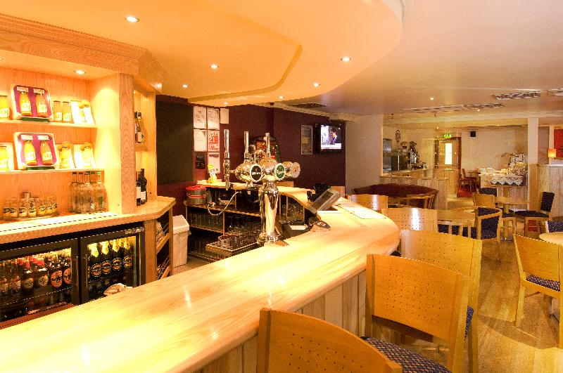 Premier Inn Slough - Restoran