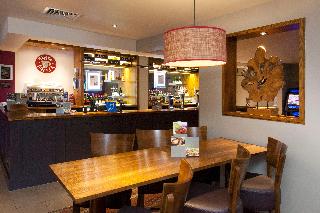 Premier Inn Bristol Cribbs Causeway - M5 J17 fotoÄŸrafÄ±