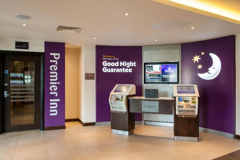 Premier Inn Worcester City Centre - Lobi