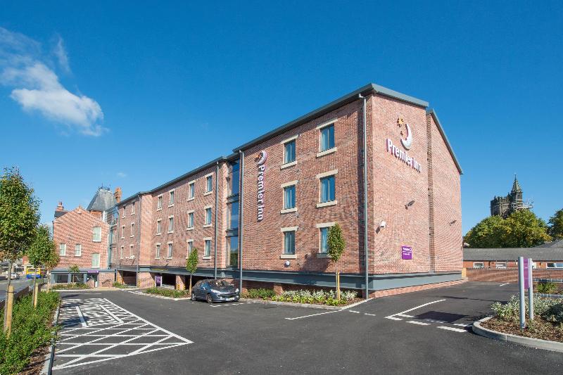 Premier Inn Leek Town Centre - Genel