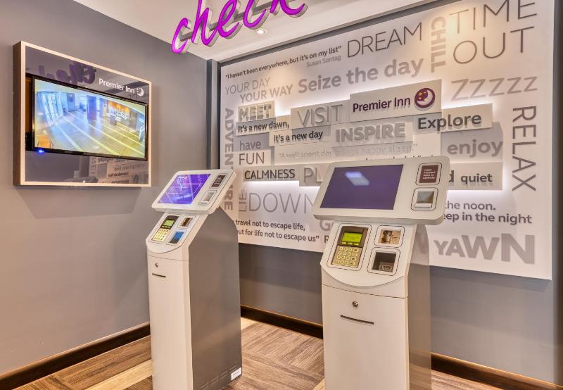Premier Inn Bournemouth West Cliff - Lobi