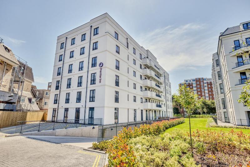 Premier Inn Bournemouth West Cliff - Genel