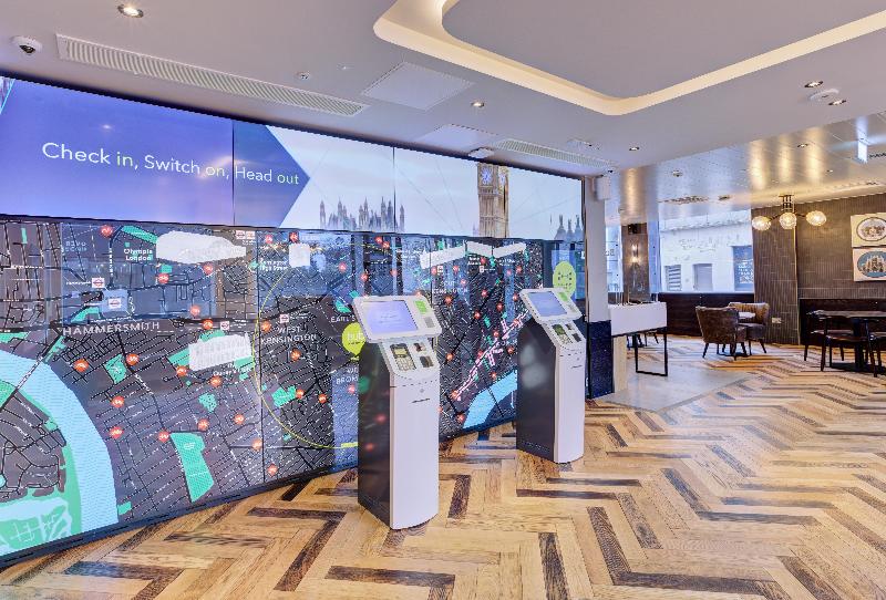 hub by Premier Inn London West Brompton - Lobi