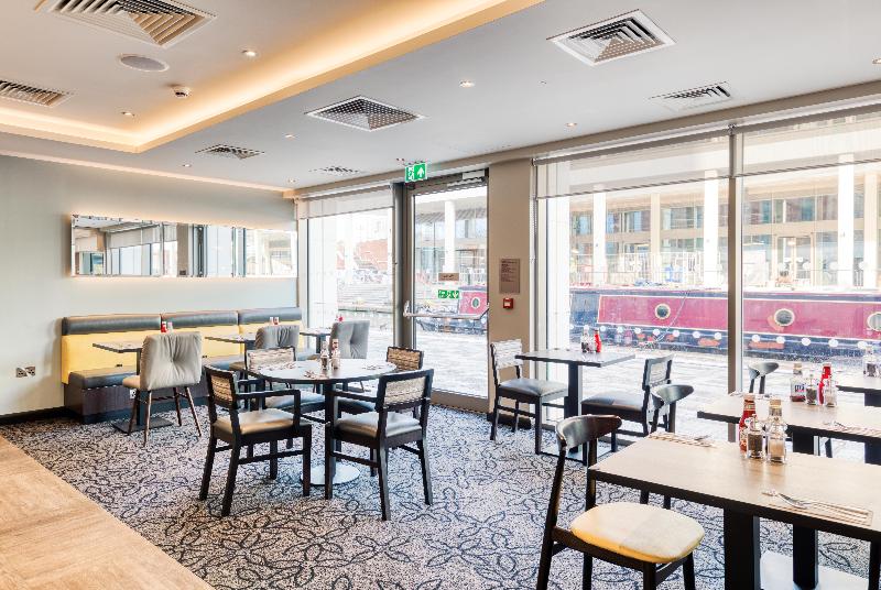 Premier Inn Banbury Town Centre - Castle Quay - Restoran