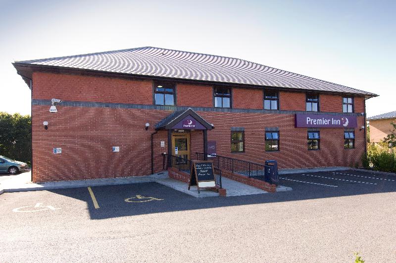 Premier Inn Yeovil Airfield - Genel