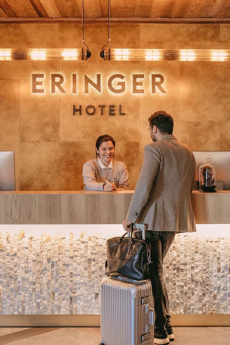 Eringer Hotel - Lobi
