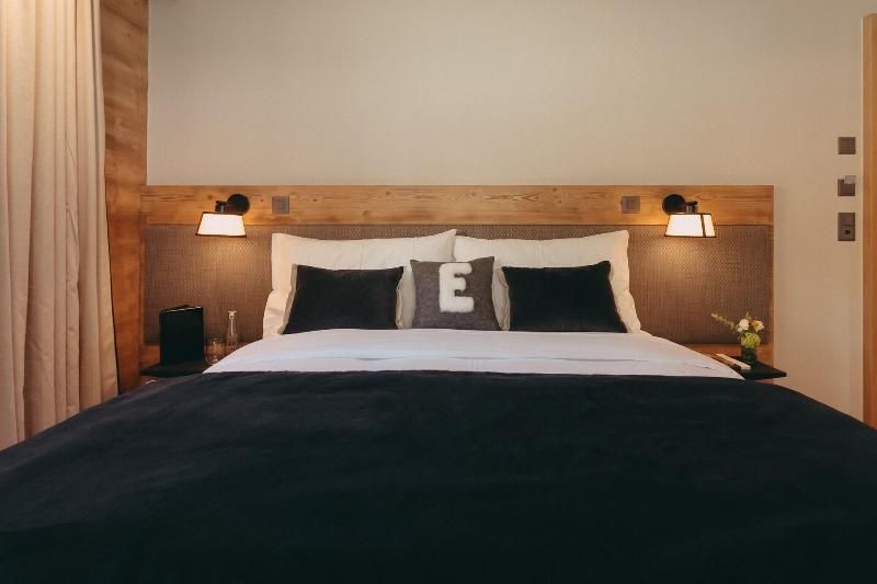 Eringer Hotel - Oda