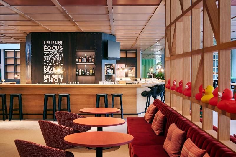 Hyatt Place Zurich Airport The Circle - Bar