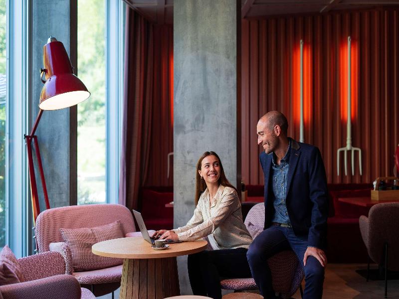 Hyatt Place Zurich Airport The Circle - Lobi