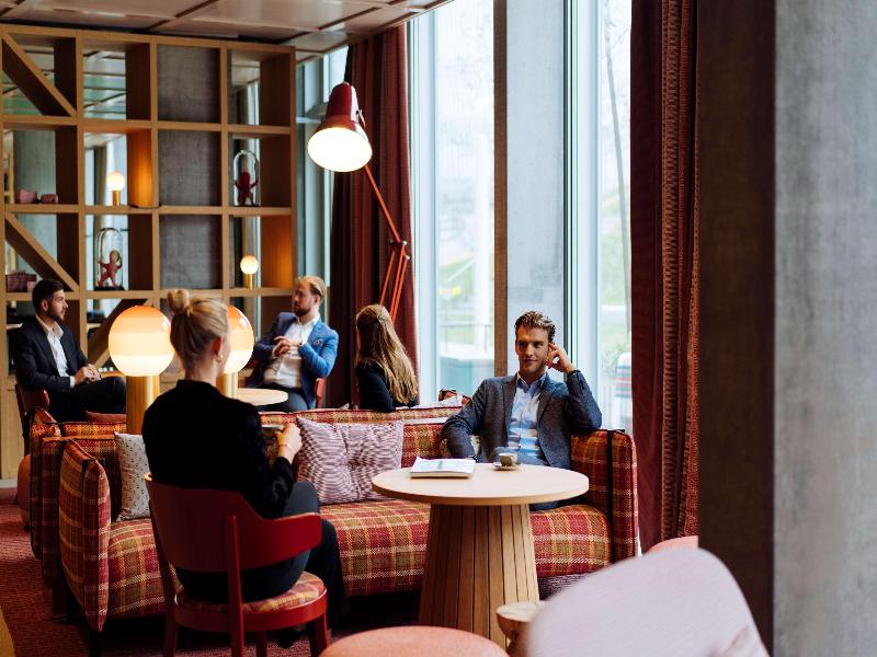Hyatt Place Zurich Airport The Circle - Havuz