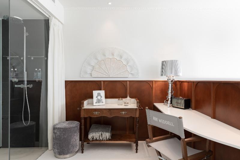 Ruby Mimi Zurich by IHG - Oda