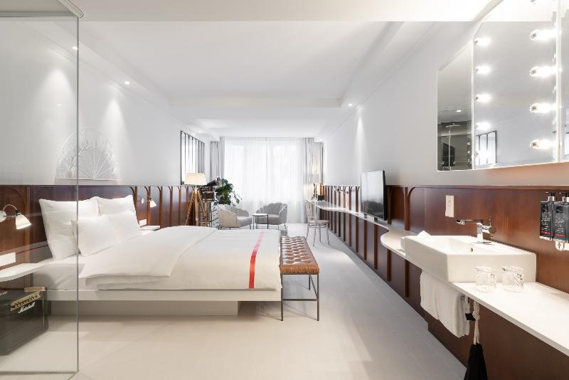 Ruby Mimi Zurich by IHG - Oda