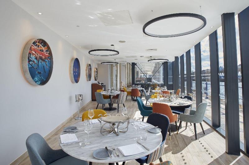 Ty Hotel Milford Waterfront - Restoran